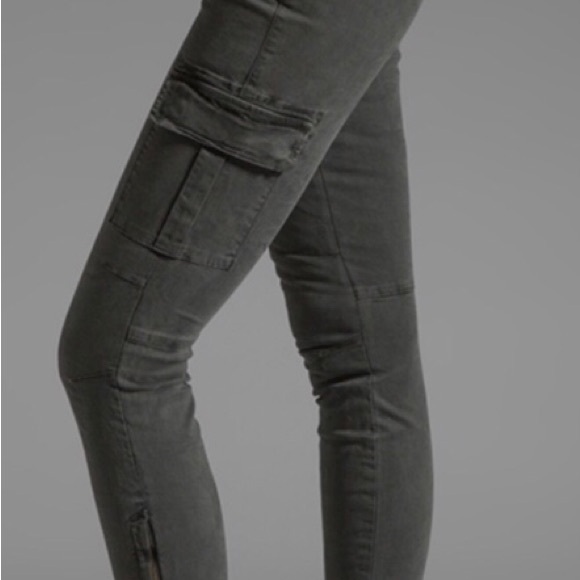 JBrand Grayson Skinny cargo jeans. Size 25. Colour Vin Black (Grey) - Picture 3 of 9